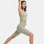 06e653d55efe456d85be3e11fb1f5d2a-Max