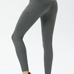 2815aa15c0f94edf90e668746f751da9-Max