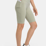 5e0496f96fdf44a3a667a8869f76ca7a-Max