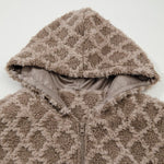 74ef56ede2654ae386bd984375f08695-Max-Origin