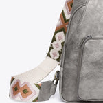 7edee8f9-ffdf-4785-ae27-34f363e01522-Max