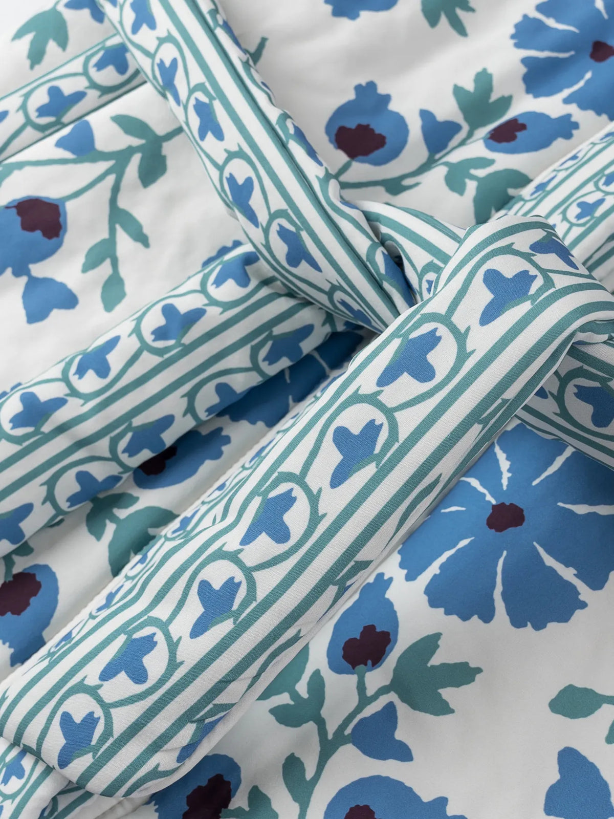 c0e35b84cb4f4e288369b53383054f51-Max-Origin