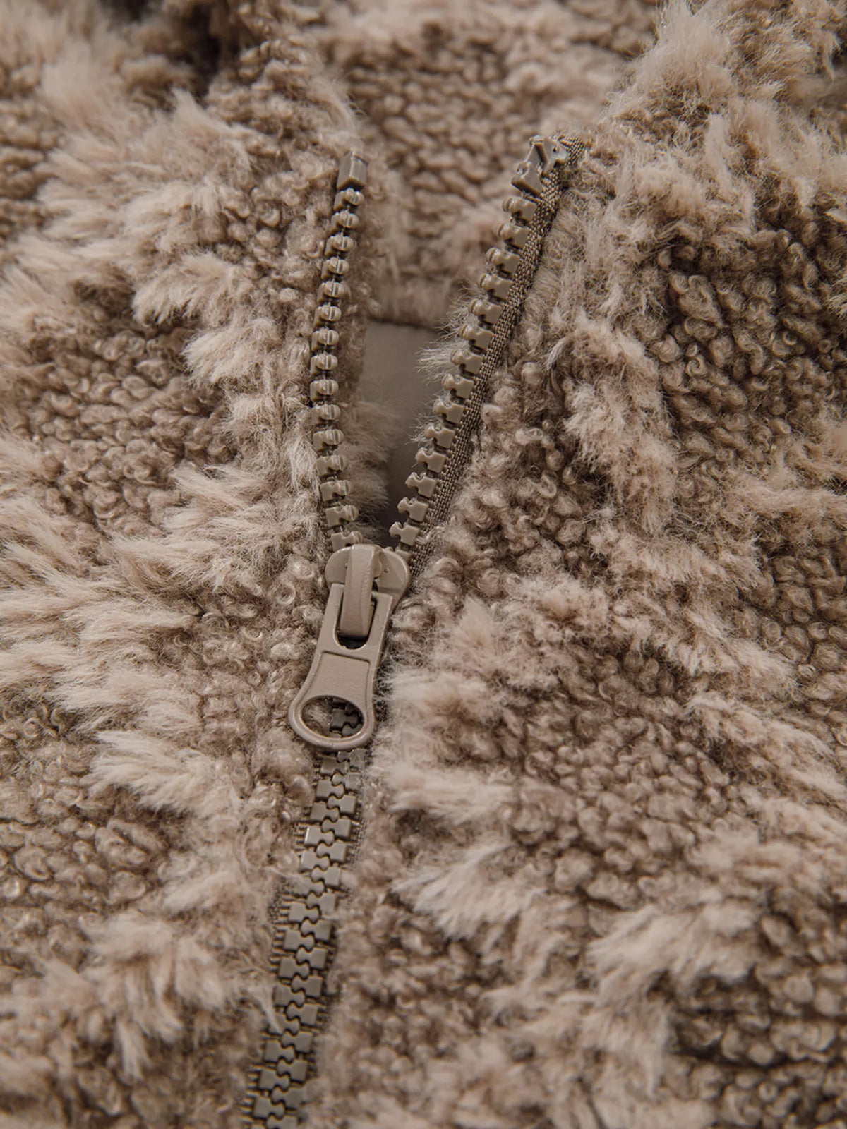 e6531614ecfc4c10bf66cf60479f566f-Max-Origin