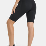 ee02614e532b40a4a1b56cbbe906792f-Max